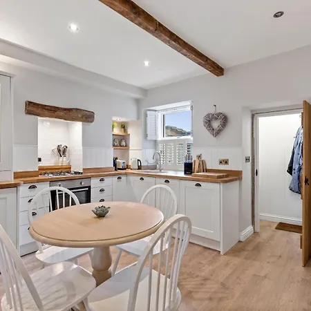Bailey Cottage - Period Cottage In Gargrave *